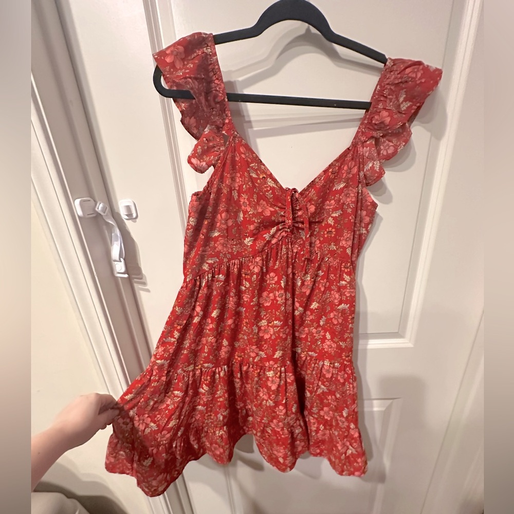 Feminine Red Mini Dress - Size Large - Excellent Condition